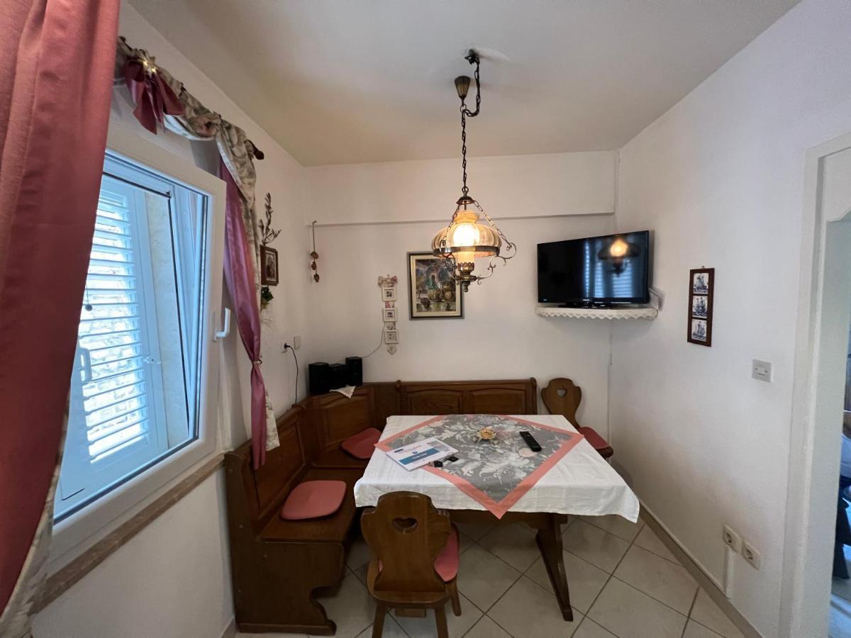 Apartman Blaga Повля Екстериор снимка